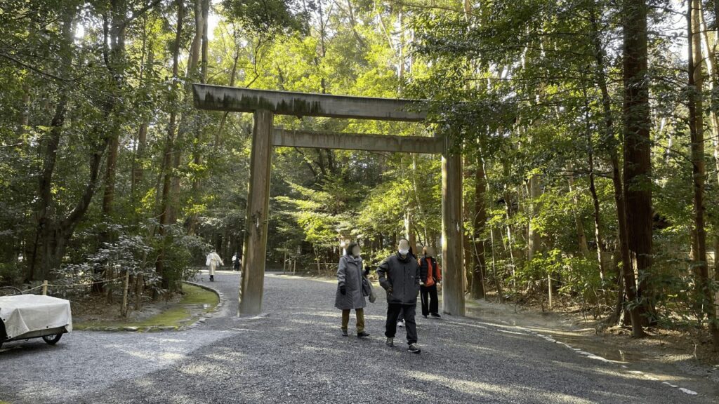 正宮の鳥居