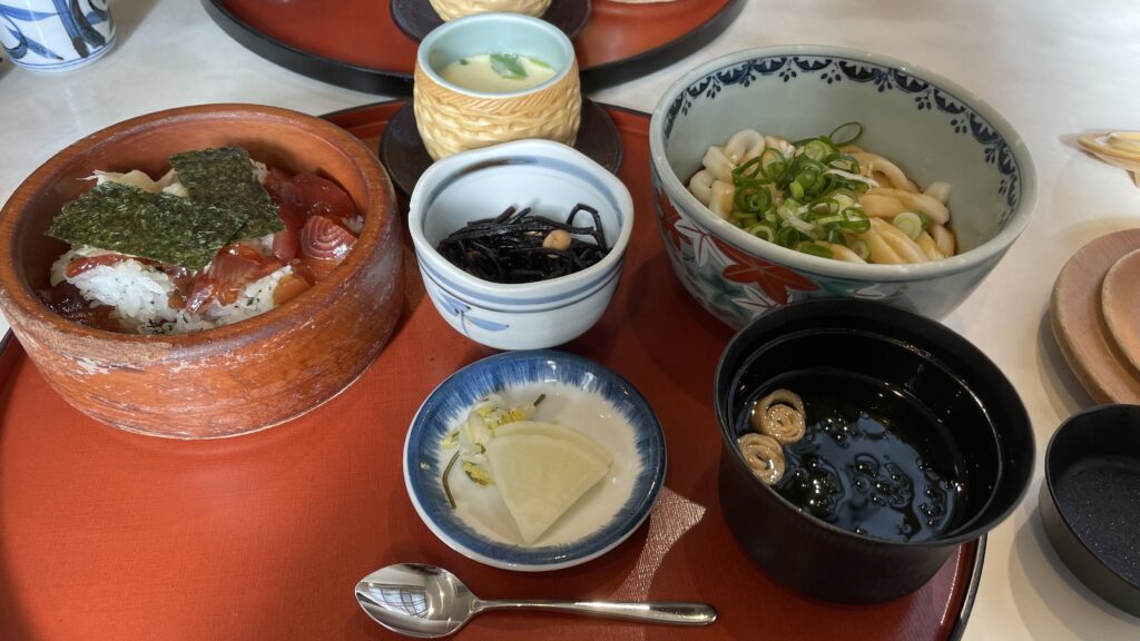 手こね茶屋の名物合わせ