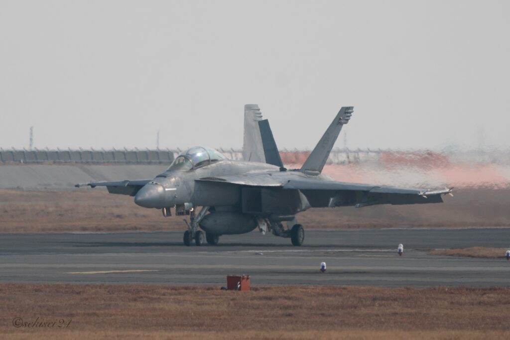 F-18ホーネット