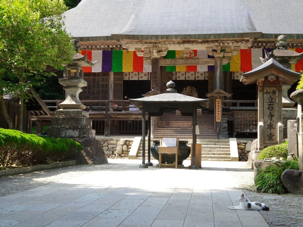 山寺・宝珠山立石寺