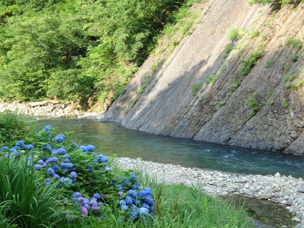 清津峡