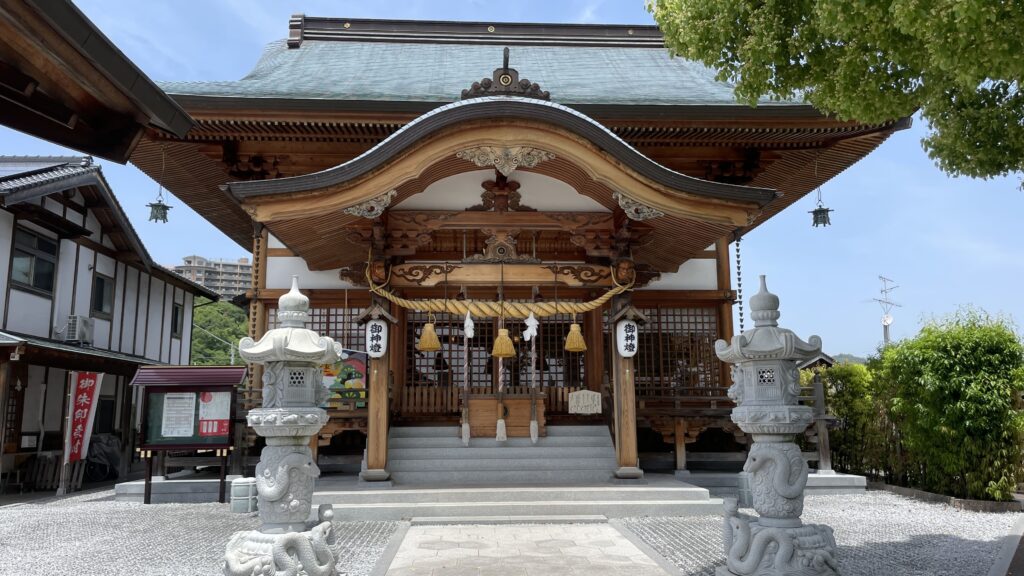 岩國白蛇神社