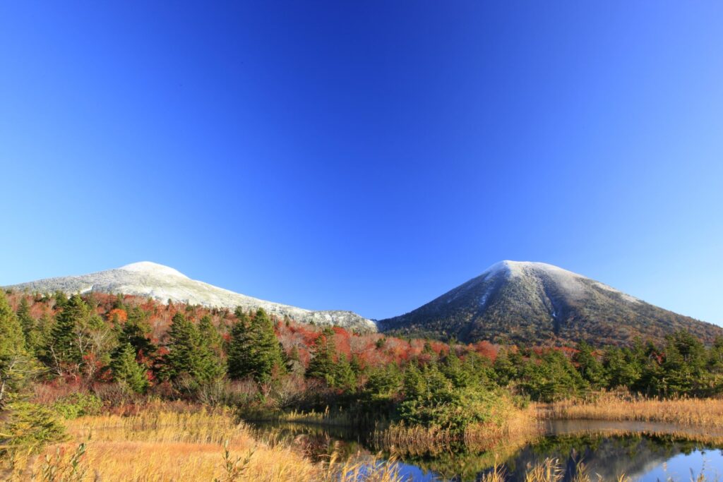 八甲田連峰