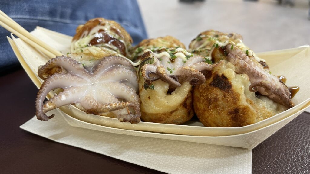 とれとれ市場　踊りだこ　たこ焼き