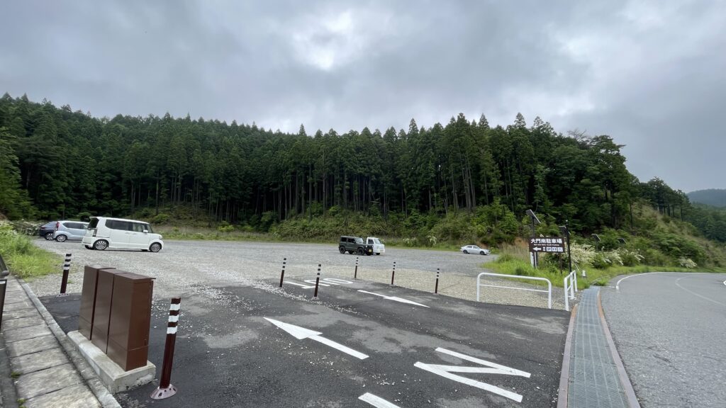 大門南駐車場　高野山