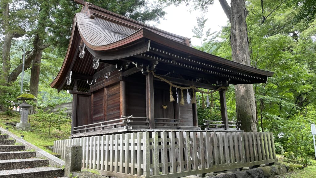 諏訪大社 上社前宮