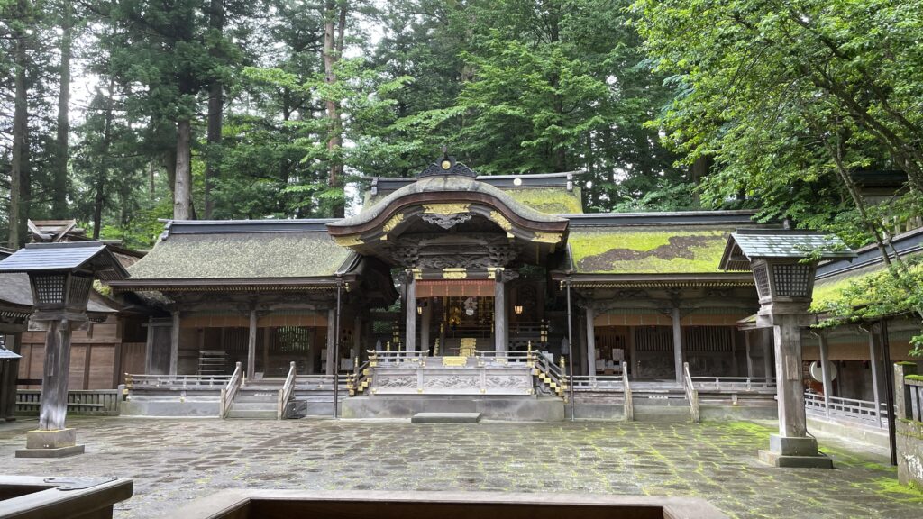 諏訪大社　上社本宮