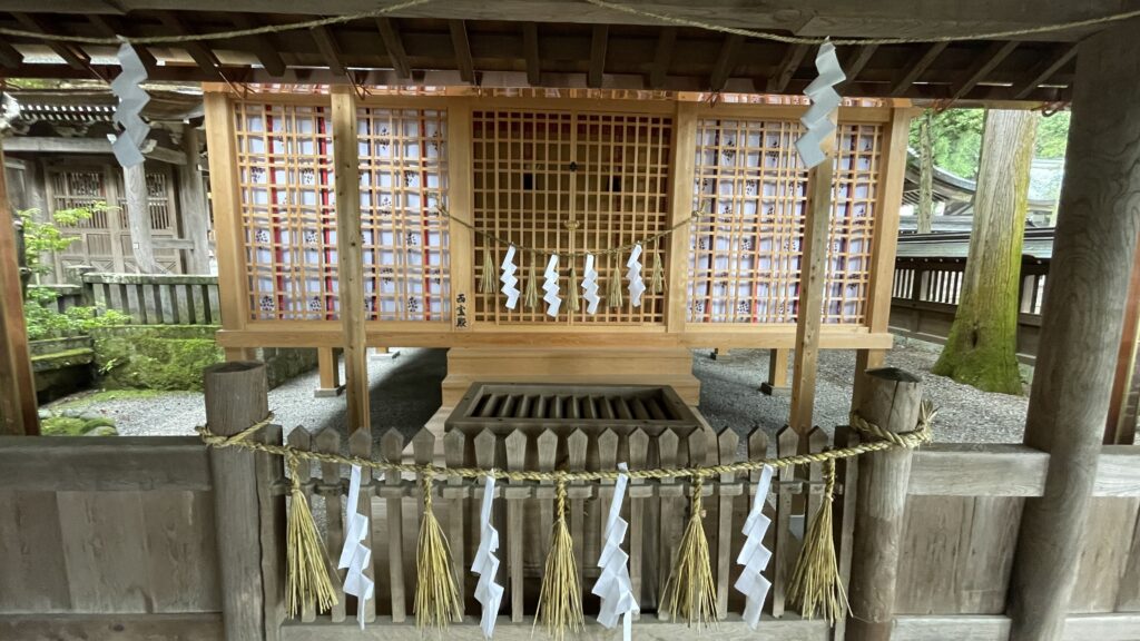 諏訪大社　上社本宮