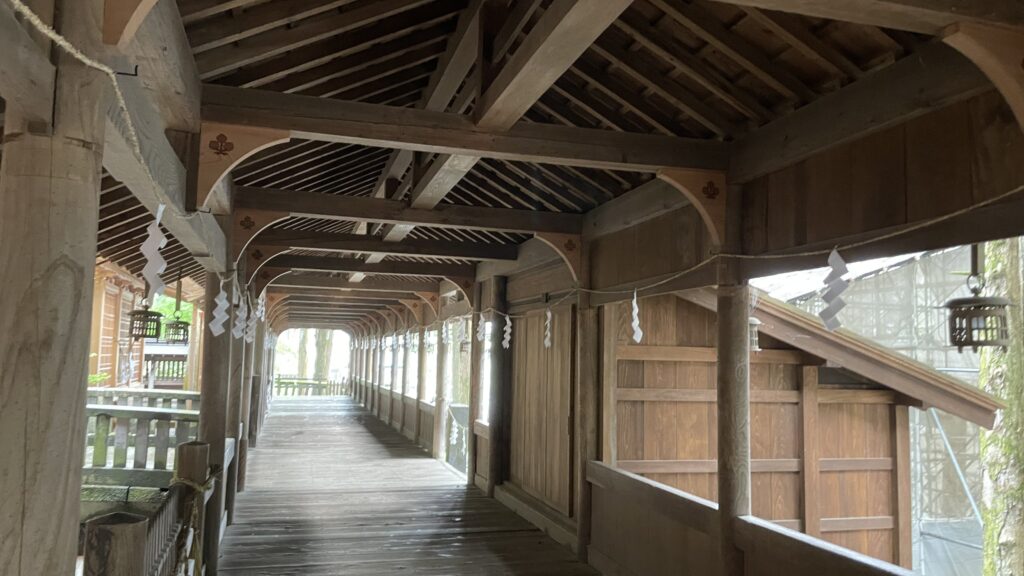 諏訪大社　上社本宮