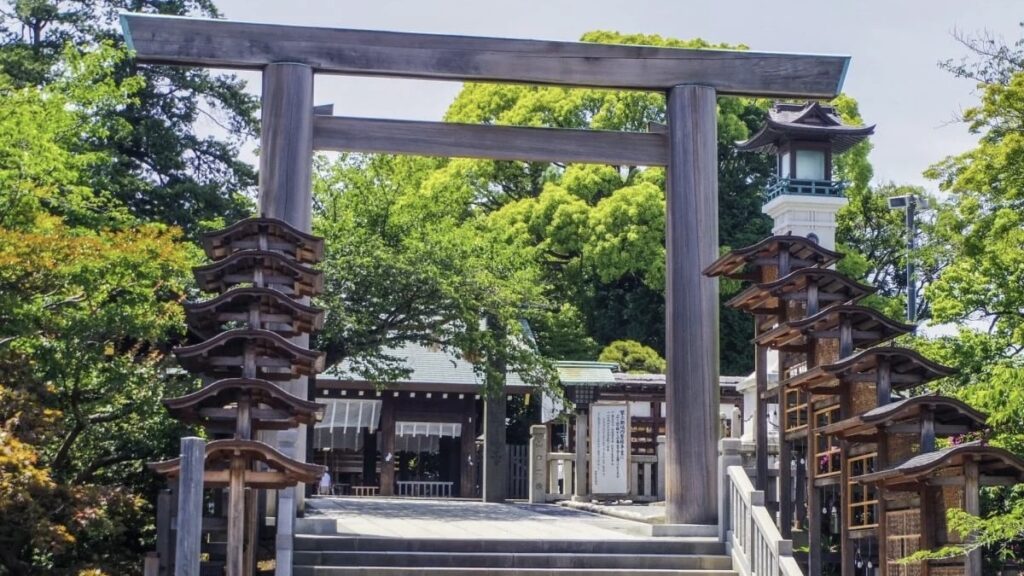 伊勢山皇大神宮