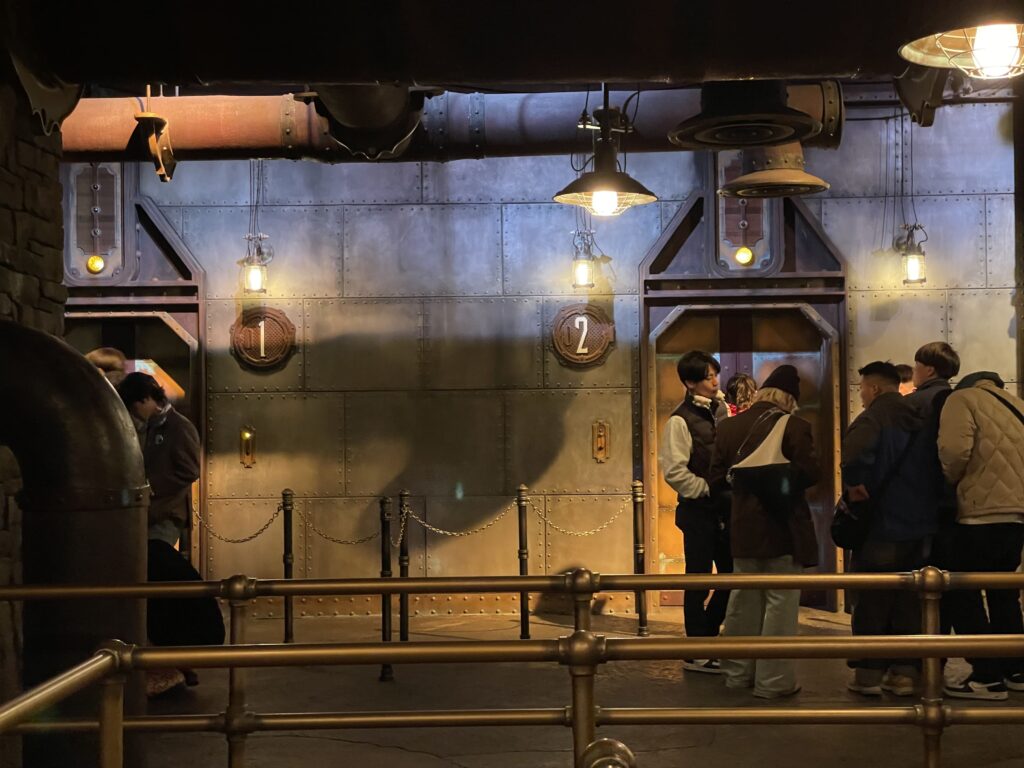 東京ディズニーシー　センター・オブ・ジ・アース