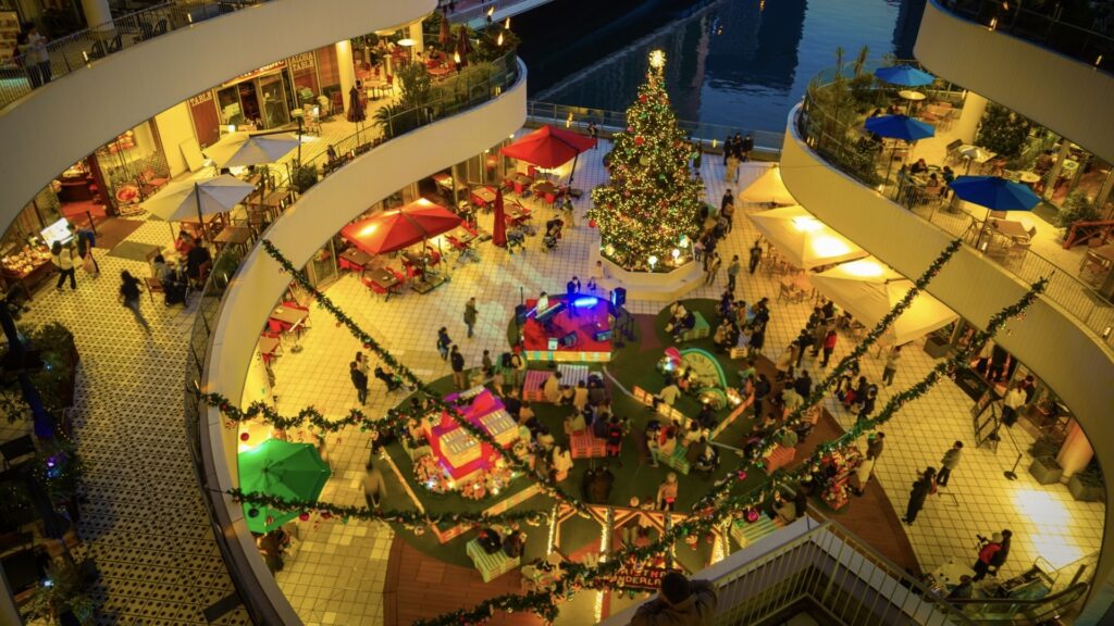 横浜ベイクォーター