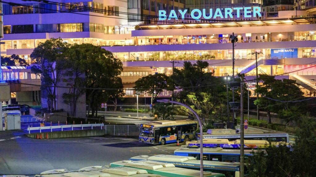 横浜ベイクォーター