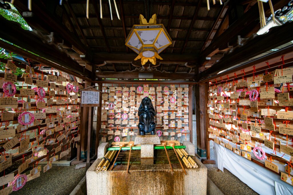 岡﨑神社（東天王）