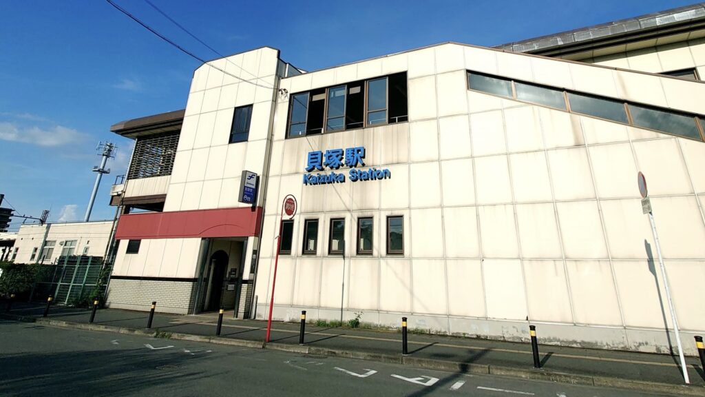 西鉄貝塚線　貝塚駅