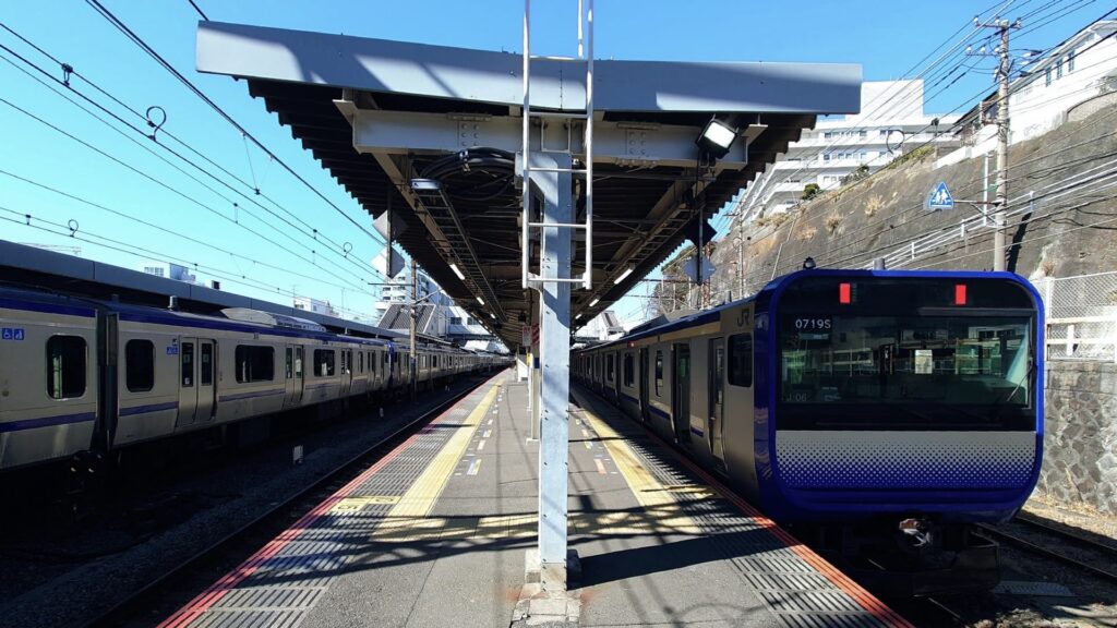 横須賀線 逗子駅