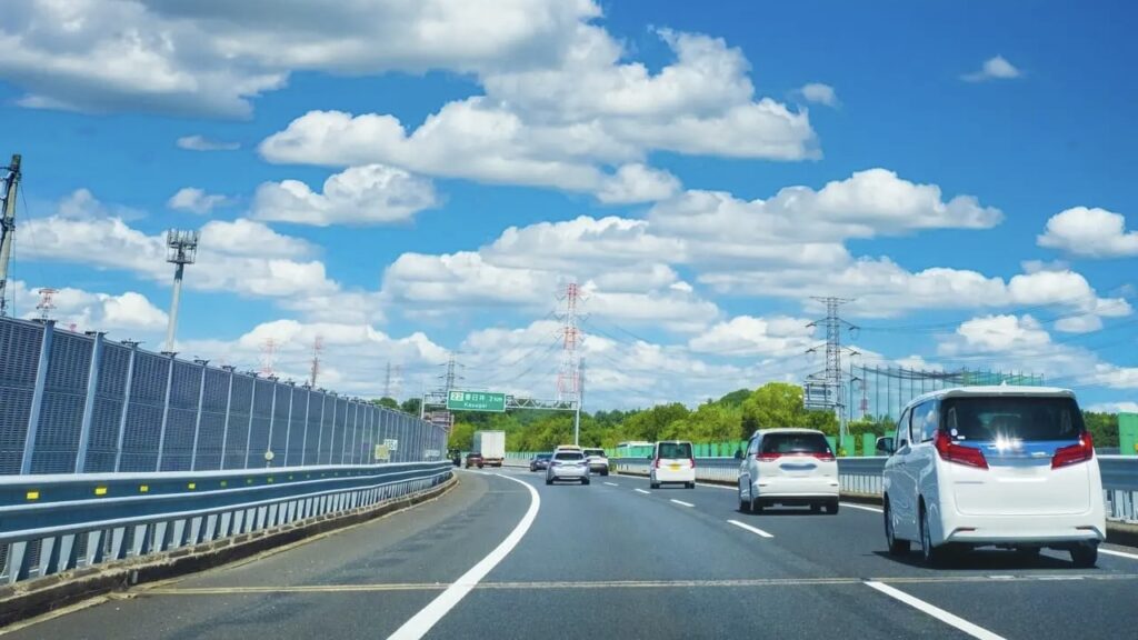 東名高速道路
