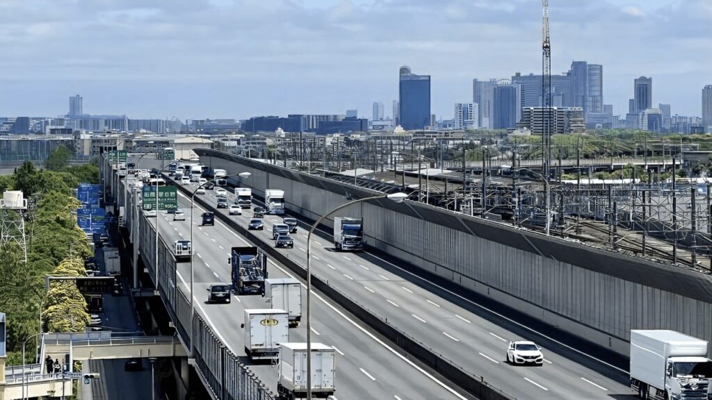 東関東自動車道　東関道
