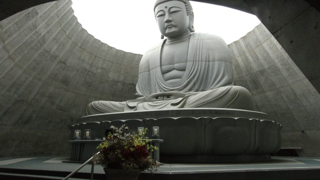 真駒内滝野霊園　頭大仏