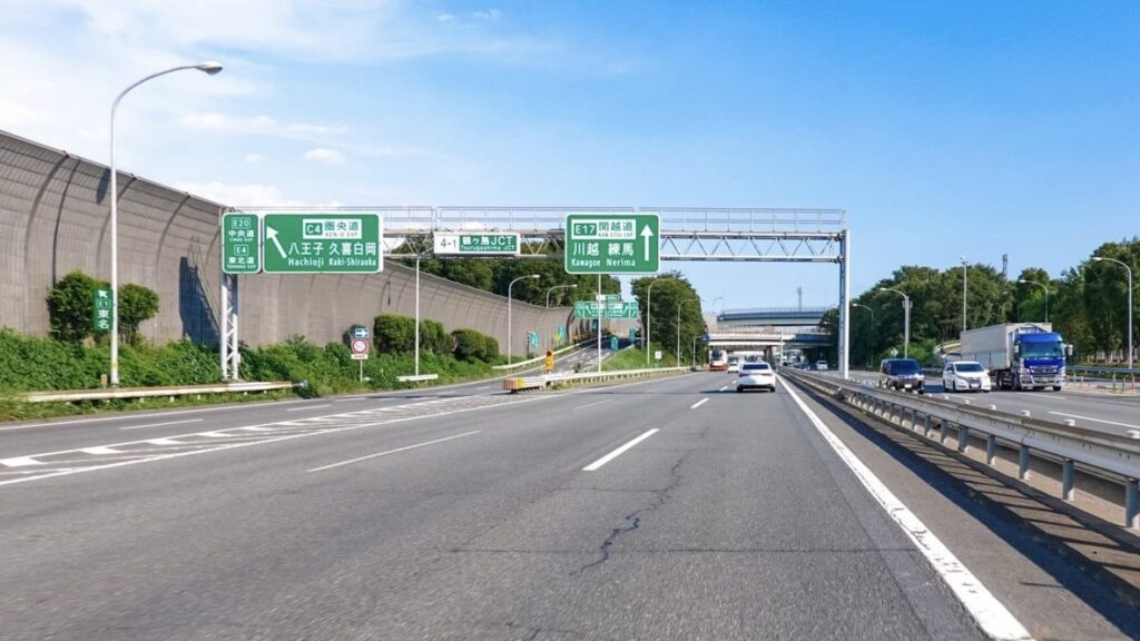 関越自動車道