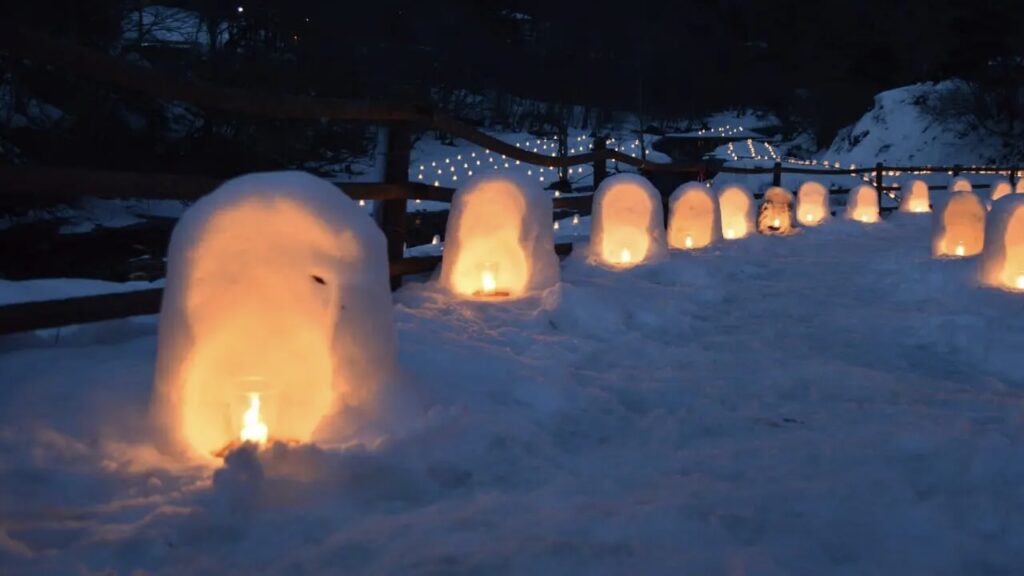 湯西川温泉かまくら祭り