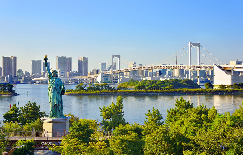 お台場海浜公園　レインボーブリッジ