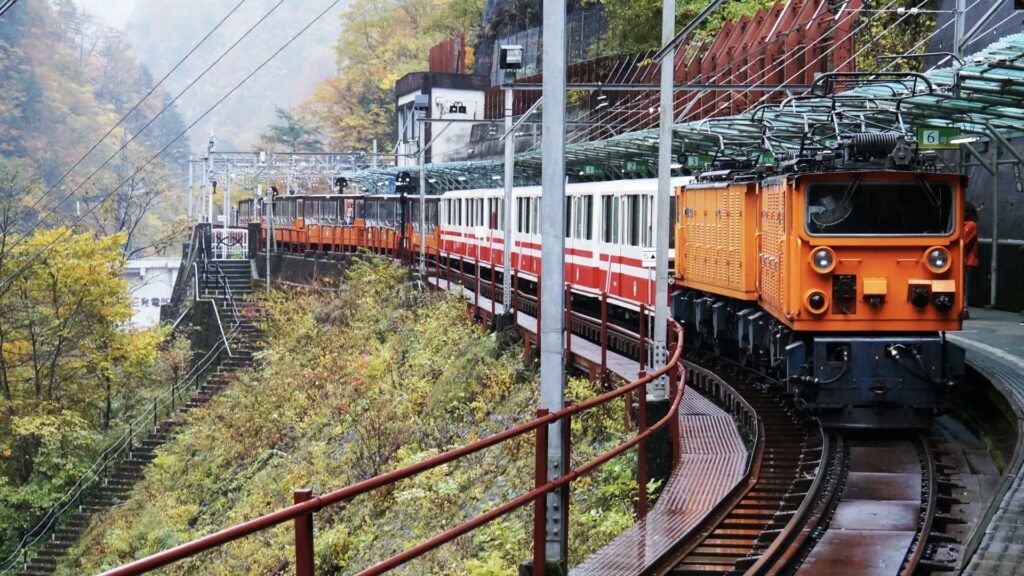 黒部渓谷鉄道トロッコ電車