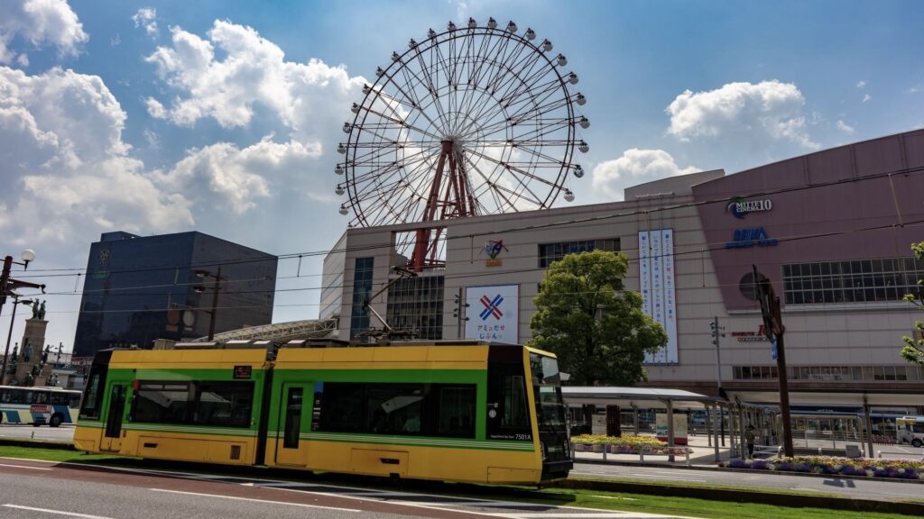 鹿児島中央駅　鹿児島市電　アミュラン（AMURAN）