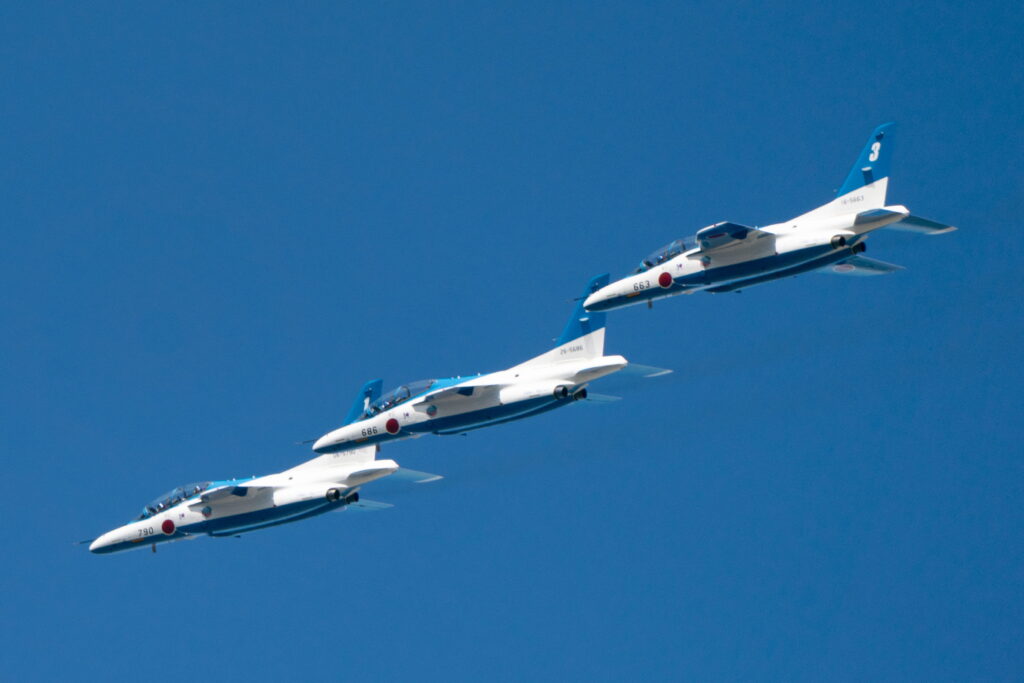 ブルーインパルス