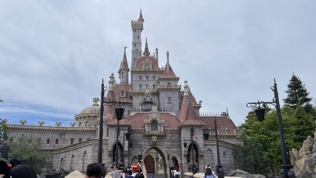 東京ディズニーシー　美女と野獣“魔法のものがたり”