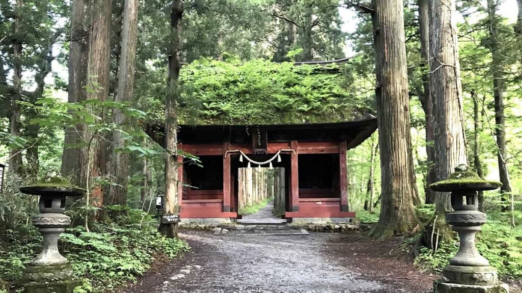 戸隠神社