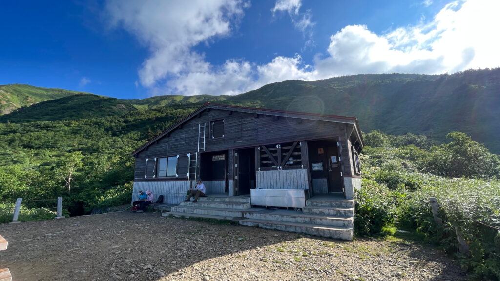 甚之助避難小屋　白山