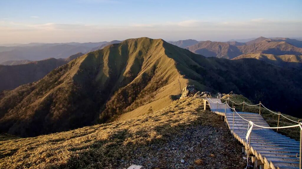 剣山